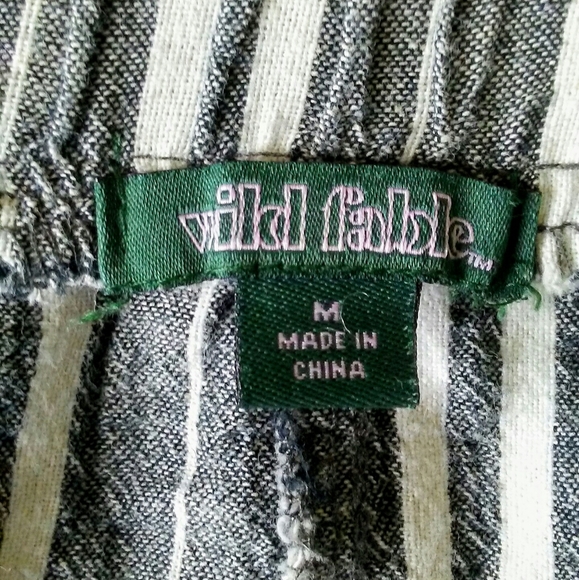 Wild Fable paper bag high waisted shorts - Picture 2 of 3